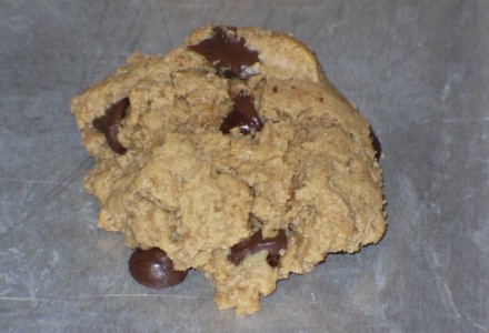 Печенье из арахисового масла с шоколадом