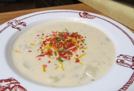 Картофельный суп-пюре с грибным бульоном