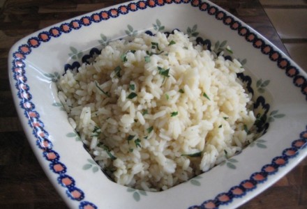 Ароматный рис с петрушкой