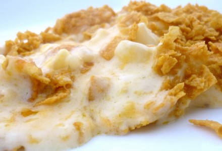 Картофель с сыром и кукурузными хлопьями
