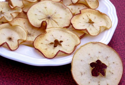 Яблочные чипсы в духовке
