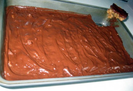 Двухслойный шоколадный пирог 