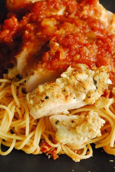 Курица с рикоттой, пармезаном и спагетти