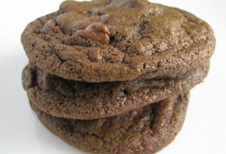 Печенье с темным шоколадом и вишней 