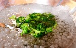 Запеканка с брокколи и диким рисом