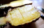 Ваза из ананаса с фруктами