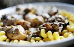 Блюдо из курицы с грибами и артишоками